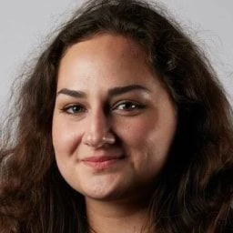 Olesia - Technical Support Agent